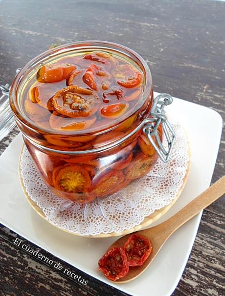 Tomates Cherrys en Conserva de Aceite de Oliva Tomates Cherrys en Conserva de Aceite de Oliva