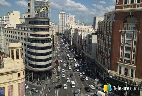 avenida en el centro de madrid