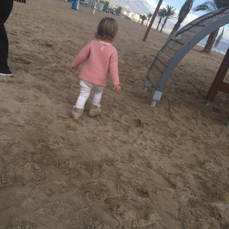 Disfrutando de la playa en invierno Disfrutando de la playa en invierno