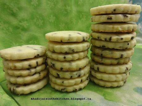 BISCUITS AUX VERMICELLES CHOCOLAT / CHOCOLATE SPRINKLES COOKIES / GALLETAS CON VIRUTAS DE CHOCOLATE / بسكوي بشعرية الشكلاط BISCUITS AUX VERMICELLES CHOCOLAT / CHOCOLATE SPRINKLES COOKIES / GALLETAS CON VIRUTAS DE CHOCOLATE / بسكوي بشعرية الشكلاط