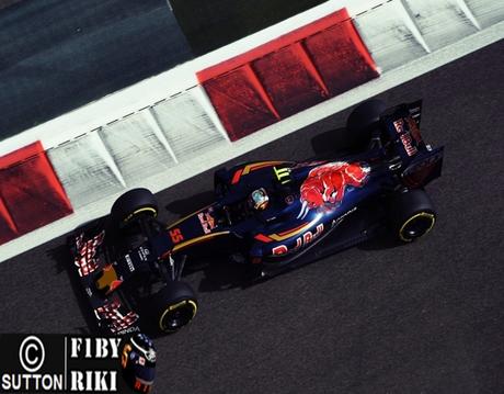 Red Bull descarta el traspaso de Carlons Sainz a Mercedes