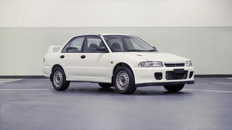 A la venta un Mitsubishi Lancer Evo II RS ¿Que tal quedaría esta leyenda en tu garaje? A la venta un Mitsubishi Lancer Evo II RS ¿Que tal quedaría esta leyenda en tu garaje?