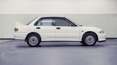 A la venta un Mitsubishi Lancer Evo II RS ¿Que tal quedaría esta leyenda en tu garaje? A la venta un Mitsubishi Lancer Evo II RS ¿Que tal quedaría esta leyenda en tu garaje?