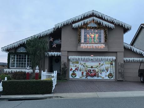 Christmas Lit Houses