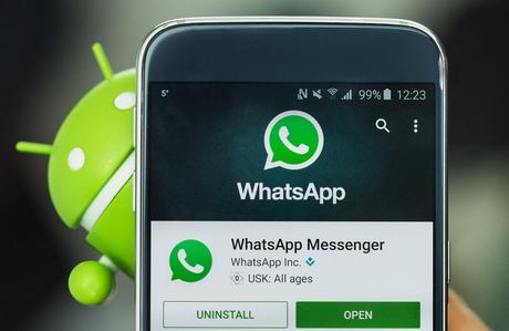 WhatsApp pronto permitiría editar y revocar mensajes