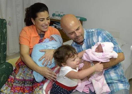 NUEVAS fotos de Gema y sus hermanitos Adriana, Gerardo, Gema, Ámbar y Gerardito. Foto: Estudios Revolución