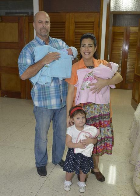 NUEVAS fotos de Gema y sus hermanitos Adriana, Gerardo, Gema, Ámbar y Gerardito. Foto: Estudios Revolución