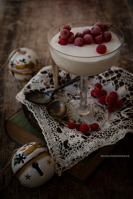 MOUSSE SUAVE DE LIMON Y TEQUILA MOUSSE SUAVE DE LIMON Y TEQUILA