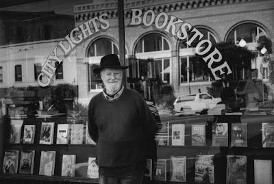 Lawrence Ferlinghetti | El mundo es un lindo lugar...