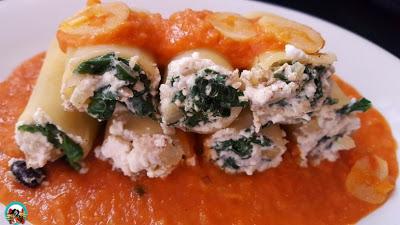 Paccheri rellenos de espinacas Paccheri rellenos de espinacas