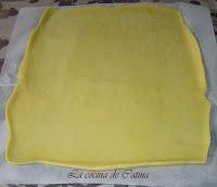 MAKOWIEC (Rollo dulce polaco con semillas de amapola) MAKOWIEC (Rollo dulce polaco con semillas de amapola)