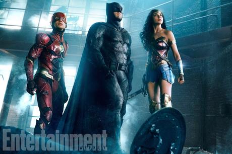 Flash, Batman y Wonder Woman juntos en imagen de la Liga de la Justicia.