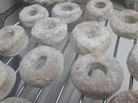 ROSCOS DE VINO Y ANÍS (Dulces navideños) ROSCOS DE VINO Y ANÍS (Dulces navideños)