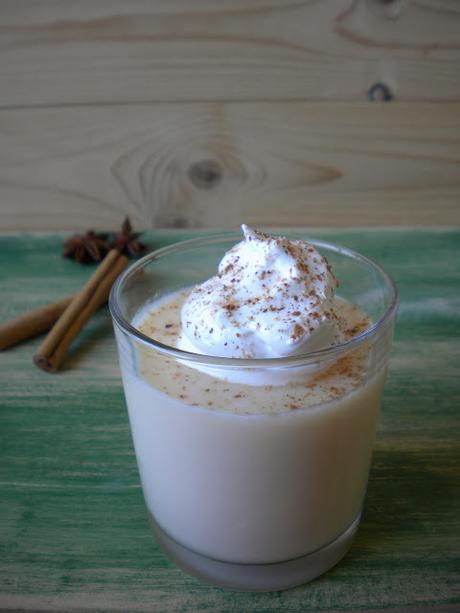 Eggnog (Ponche de huevo navideño)