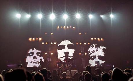 The Queen Extravaganza: el show oficial de Tributo a Queen The Queen Extravaganza: el show oficial de Tributo a Queen