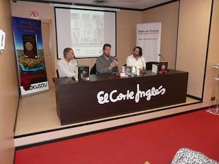 Fotos del encuentro en El corte inglés de Murcia