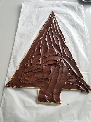 ARBOL DE HOJALDRE Y CHOCOLATE