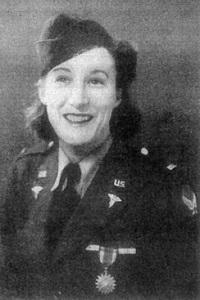 Una enfermera en el aire, Elsie S. Ott (1913-2006)