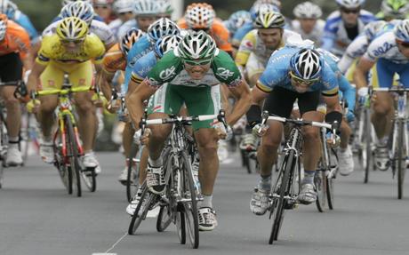 Cómo entrenar los cambios de ritmo en el ciclismo Cómo entrenar los cambios de ritmo en el ciclismo