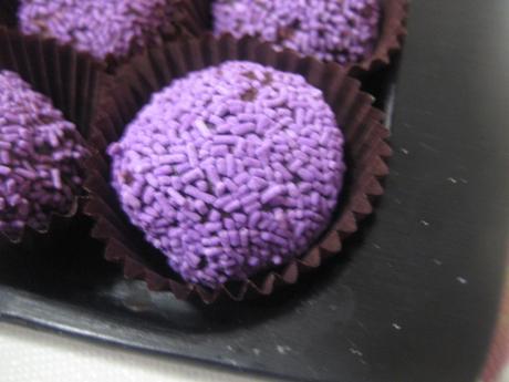 TRUFAS DE CHOCOLATE BLANCO Y LIMONCELLO