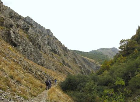 FOZ DE LOS CALDERONES Y ALTO LOS MACHANES