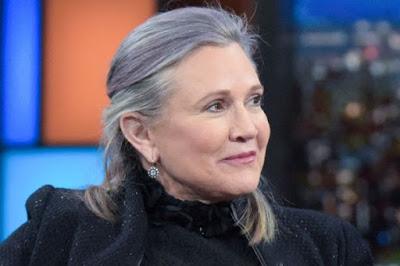 Carrie Fisher continúa 