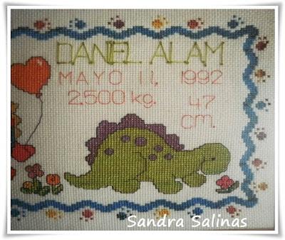 Dinosaurios de punto de cruz Dinosaurios de punto de cruz