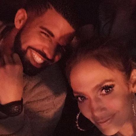 Jennifer López causa revuelo al publicar foto con Drake