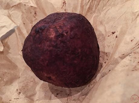 Atubola, comida redonda en el Raval Atubola, comida redonda en el Raval