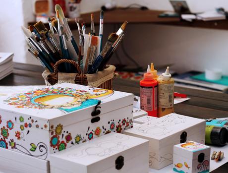 EL MUNDO MÁGICO DE CAPERUCITAZUL EL MUNDO MÁGICO DE CAPERUCITAZUL