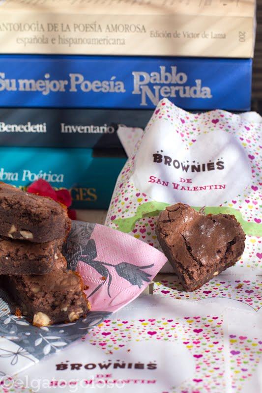 Brownies de San Valentín y regalito Brownies de San Valentín y regalito