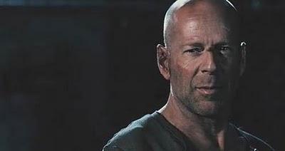Noam Murro dirigirá a Bruce Willis en 'La Jungla 5'