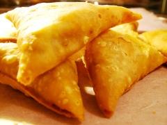 Samosas, cocina india, viajes y gastronomía