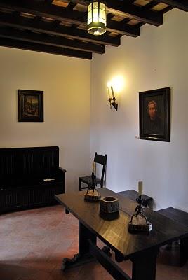 Un monasterio, un sueño, un terremoto y una Historia. Un monasterio, un sueño, un terremoto y una Historia.