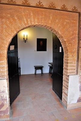 Un monasterio, un sueño, un terremoto y una Historia. Un monasterio, un sueño, un terremoto y una Historia.