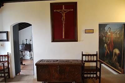 Un monasterio, un sueño, un terremoto y una Historia. Un monasterio, un sueño, un terremoto y una Historia.