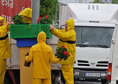 Nueva Feria en un nuevo y lluvioso abril. Nueva Feria en un nuevo y lluvioso abril.