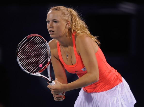 Dubai: Wozniacki ganó otra