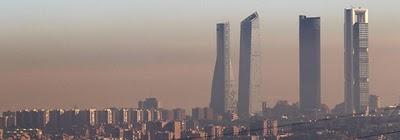 Telemadrid manipulta sus informativos y niega la contaminación. Telemadrid manipulta sus informativos y niega la contaminación.