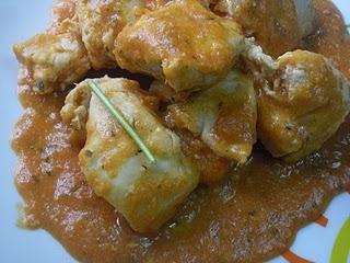 PECHUGAS EN SALSA PECHUGAS EN SALSA