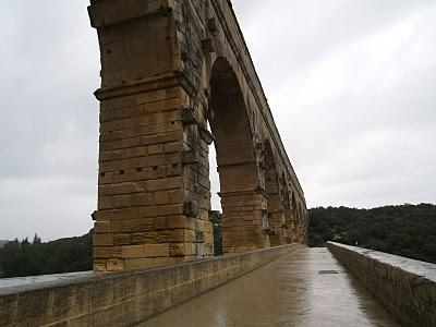 Patrimonio de la Humanidad: De la Galia romana a la ciudad de los Papas.