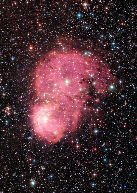 ✨NGC 248 en la pequeña nube de Magallanes