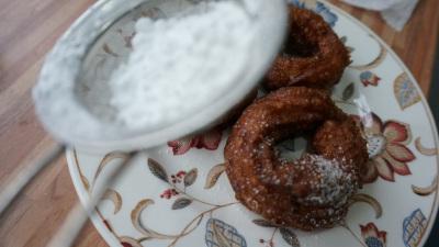 Cruller de Anna Olson rosquillas rizadas donas