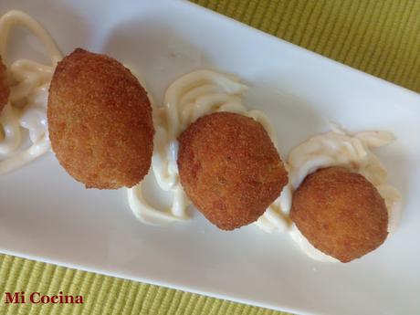 CROQUETAS DE PURE DE PATATAS CON CHORIZO IBERICO