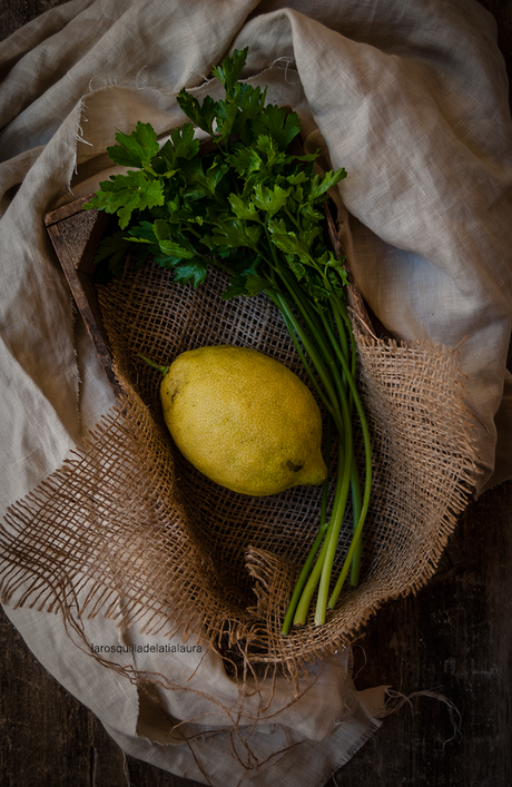 ALBÓNDIGAS DE TERNERA Y PUERRO CON SALSA DE LIMÓN