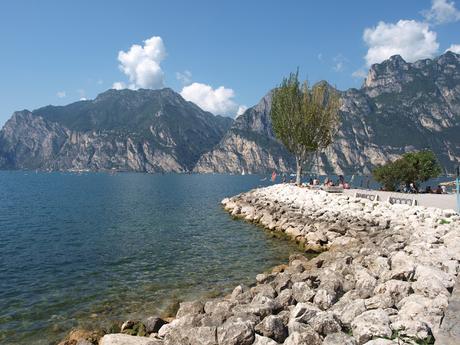 Ruta en moto por el alucinante lago de Garda, Riva del Garda.