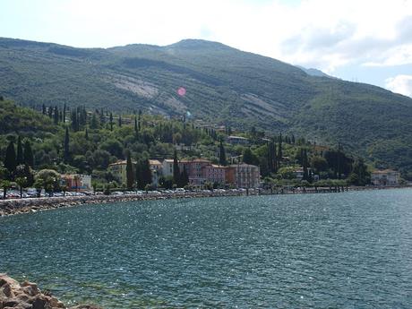 Ruta en moto por el alucinante lago de Garda, Riva del Garda.