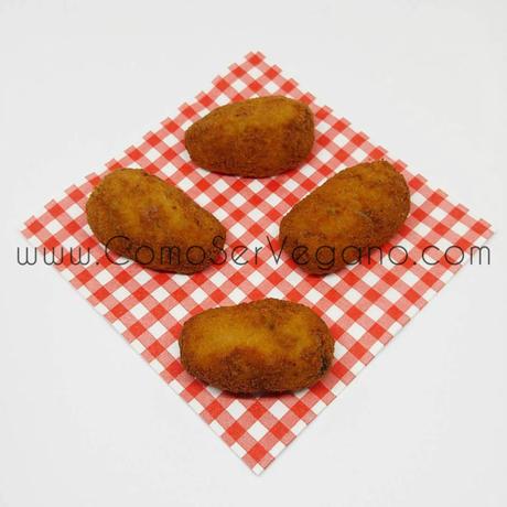 Croquetas de setas y soja texturizada, ricas en proteínas y al estilo abuela.