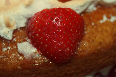 LAYER CAKE DE FRUTOS ROJOS