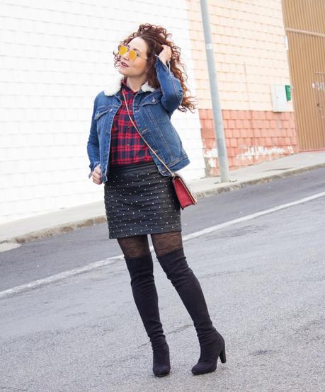 melange_boutique_fashion_blog_de_moda_falda_cuero_tachuelas_chaqueta_vaquera_borreguito_mango_botas_altas_zalando_linea_gucci_laveugle_par_amour_tigre_camisa_tartan_dresslily_12